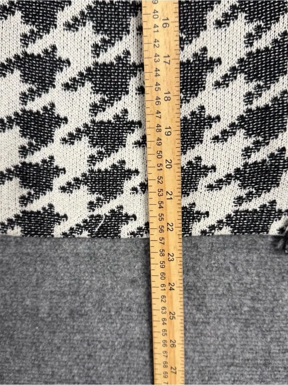 St. John Sport cardigan Size L